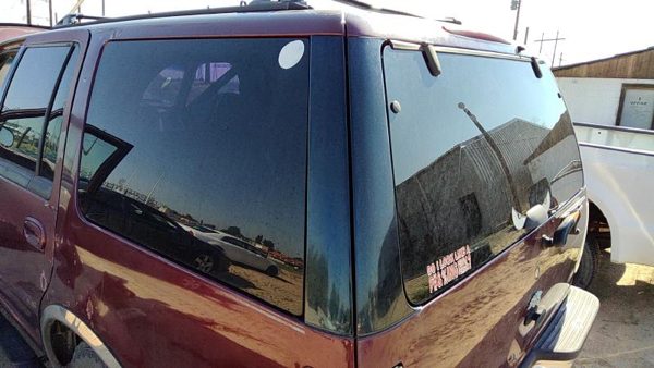 1997 Ford Expedition Quarter Panel Moulding LH Maroon Jl — photo 2
