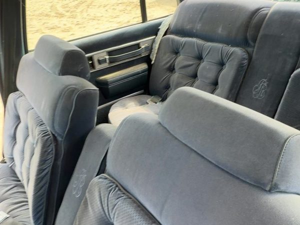 1982-1991 Olds 88 Pair Of Front Headrests Oem Left Right Set Seat Blue — photo 1