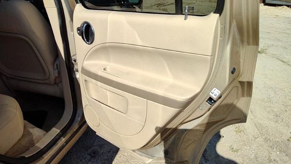 06-08 Chevy Hhr Passenger Right Rear Door Trim Panel With Switches Back Tan 32B — photo 1
