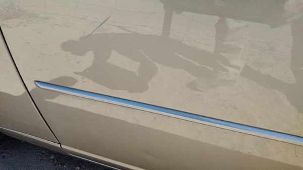 03-07 Cts Driver Left Front Moulding From Door Oem Trim Strip Sand Storm 61U — photo 5