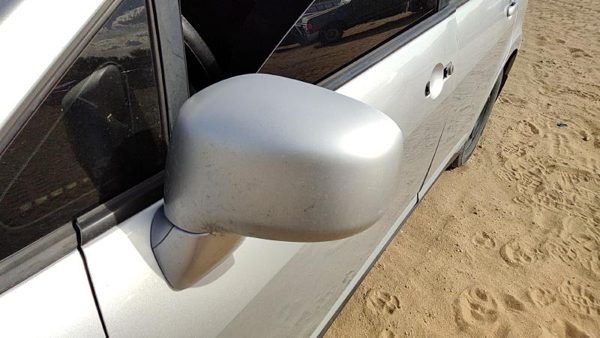2008-2011 Nissan Versa Driver Left Power Side Mirror Door Mounted Oem Silver K23 — photo 1