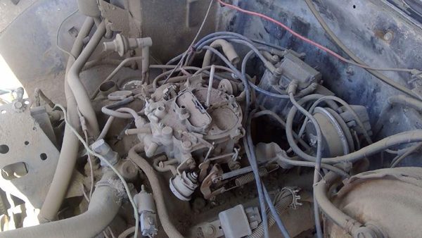 1980-1984 Chevy K20 Silverado Carburetor Assembly 5.7L Oem Builder 17066428 — photo 5