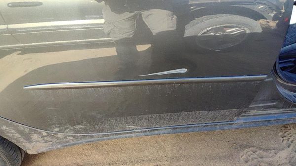 05-10 G6 Passenger Right Rear Moulding From Door Oem Back Trim Strip Granite 59U — photo 1