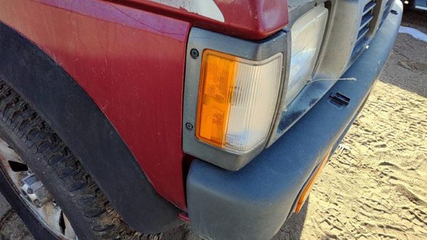 90-97 Hardbody Passenger Right Front Turn Signal Light Lamp Fender Mounted — photo 4
