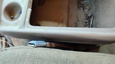 87-91 Ford F150 Driver Left Front Seat Belt Buckle Receiver Oem Tan
