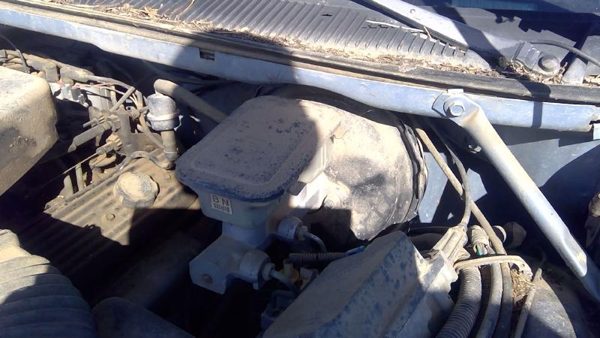 1991-1992 Chevy Caprice Power Brake Booster With Master Cylinder Pair Set Oem — photo 1