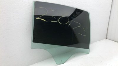2018-2020 Buick Regal Passenger Right Rear Side Window Door Glass Oem Back