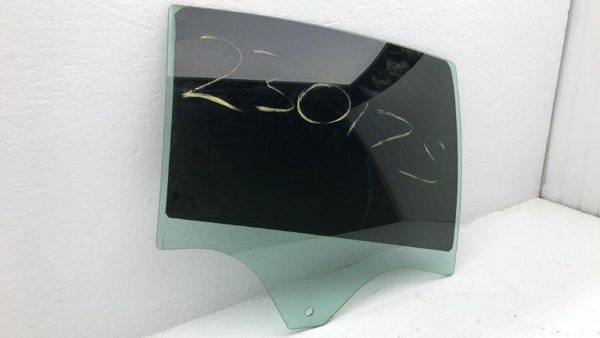 2018-2020 Buick Regal Passenger Right Rear Side Window Door Glass Oem Back — photo 1