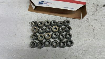 1997 Gmc Yukon Oem Set Of 24 Lug Nuts Complete Wheel Fasteners