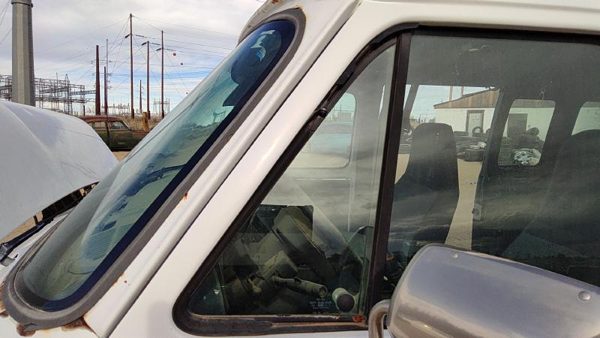 1980-1996 Gmc Van 3500 Driver Left Front Vent Window Small Door Glass With Frame — photo 3