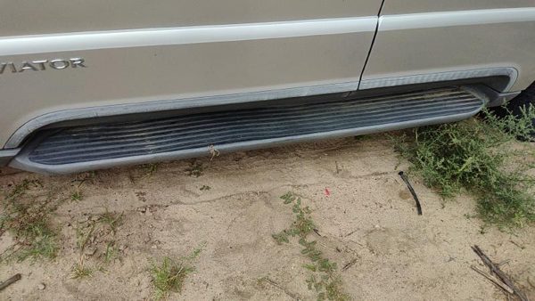 2003-2005 Lincoln Aviator Driver Left Side Step Running Board Oem — photo 5