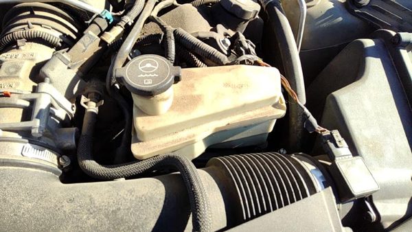 2005-2010 Cadillac Sts Power Steering Fluid Remote Reservoir Tank Oem 4.6L — photo 2