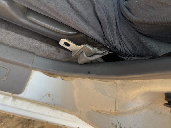 1990-1994 Subaru Legacy Driver Left Lap Belt Retractor Oem Gray — photo 3