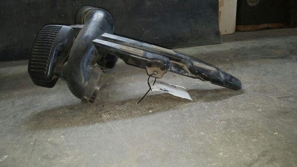 2007 Chevy Silverado 2500 6.0L Air Intake Tube Assembly With Resonator Oem — photo 6