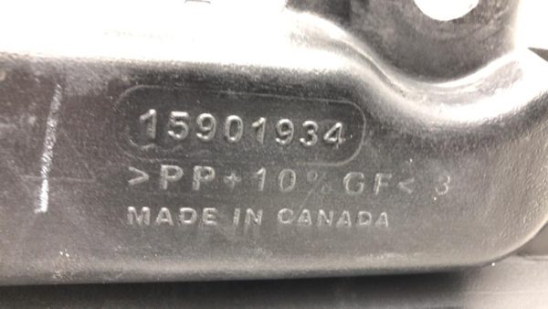 2007 Chevy Silverado 2500 6.0L Air Intake Tube Assembly With Resonator Oem — photo 13