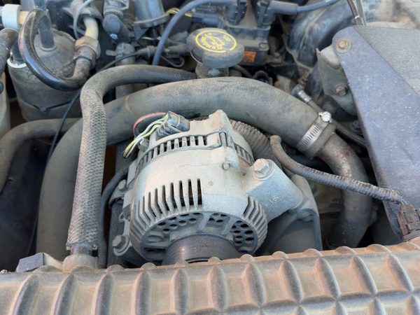 1992-2005 Ford Ranger Alternator 4.0L 95 Amp F1Tz10346Crm1 — photo 3