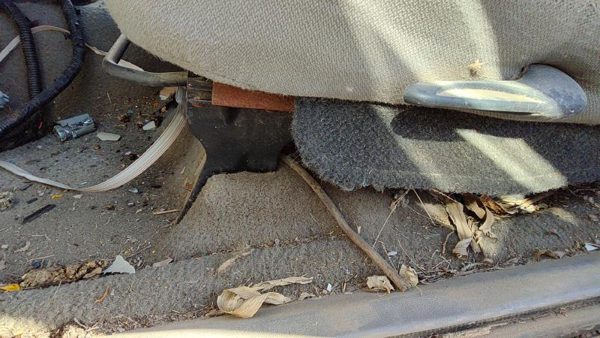 98-03 Ford Ranger Driver Left Manual Seat Track Only Oem — photo 2
