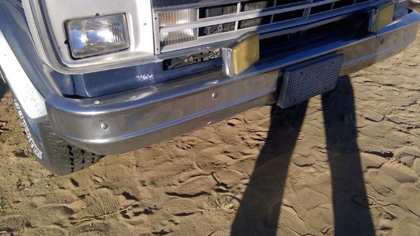 1978-1991 Chevy G20 Van Chrome Front Bumper With Brackets Oem 00464364 — photo 2