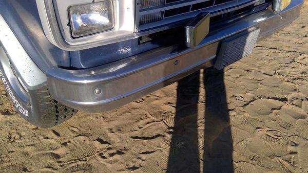 1978-1991 Chevy G20 Van Chrome Front Bumper With Brackets Oem 00464364 — photo 3