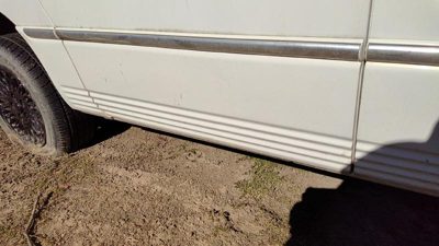 1998 Town & Country Right Rear Moulding From Door Oem Back Trim Pwp Golden White