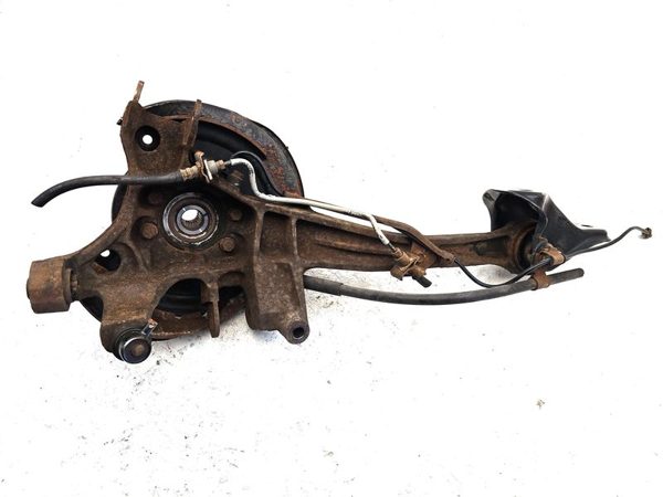 00-01 Legacy Outback Driver Left Rear Knuckle Assembly Oem Stub Axle With Hub — photo 1