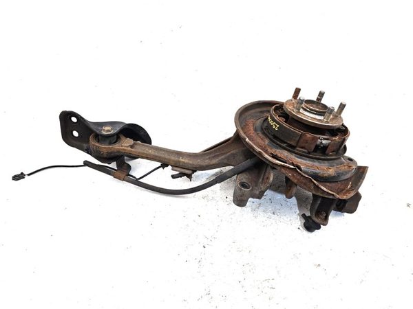 00-01 Legacy Outback Driver Left Rear Knuckle Assembly Oem Stub Axle With Hub — photo 5