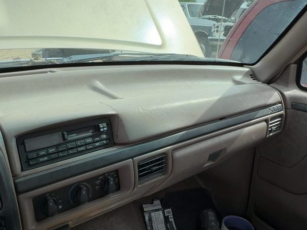 1992-1997 Ford F250 Passenger Dash Pad Trim Bezel Oem Brown Rk F5Tz1504320A — photo 1