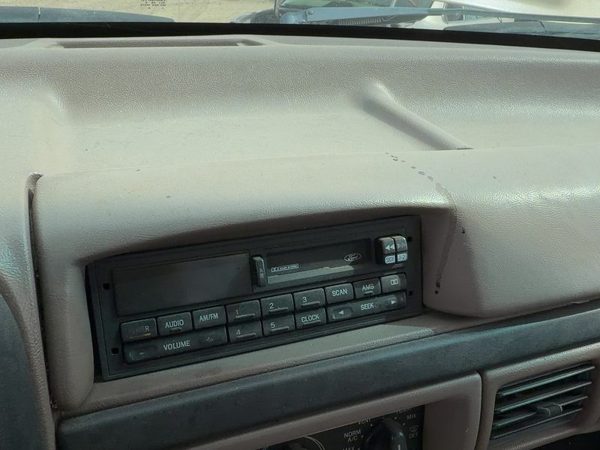 1992-1997 Ford F250 Passenger Dash Pad Trim Bezel Oem Brown Rk F5Tz1504320A — photo 3