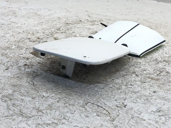 2005-2008 Suzuki Forenza Fuel Door Lid Gas Flap Oem White 6485085Z02 — photo 8
