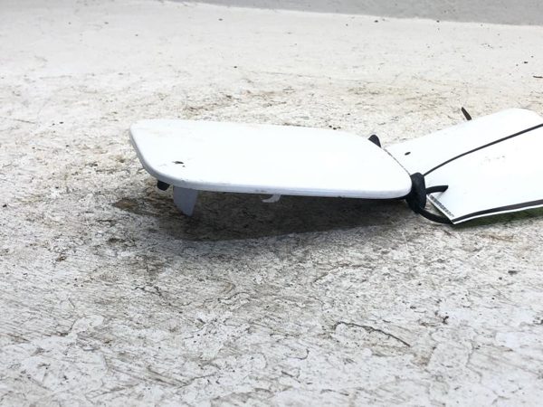 2005-2008 Suzuki Forenza Fuel Door Lid Gas Flap Oem White 6485085Z02 — photo 9