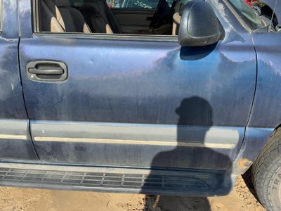 2003 Suburban 1500 Front Door