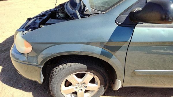 2001-2007 Dodge Caravan Driver Left Front Fender Oem Magnesium Ppk 05018443Aa — photo 2