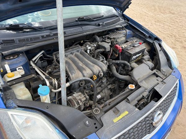 2012 Nissan Sentra — vehicle photo 6