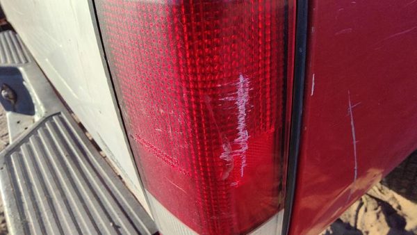 1986-1997 Nissan Hardbody Passenger Right Tail Light Brake Lamp Oem Rear — photo 4