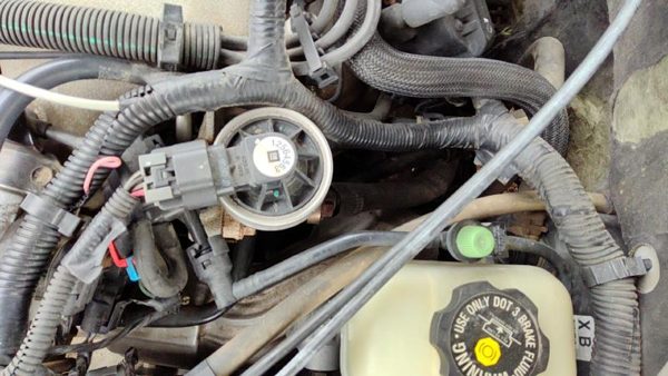 2000 Chevrolet Malibu Exhaust Gas Valve — photo 2