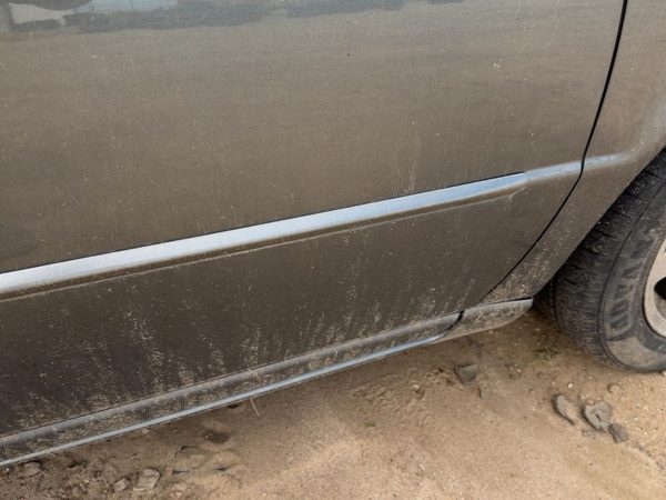98-04 Seville Passenger Right Front Moulding Door Upper Sedan Thunder Gray 88U — photo 7