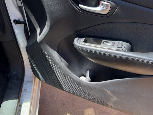 13-15 Dodge Dart Passenger Right Front Door Trim Panel With Switches Black B7X9 — photo 4