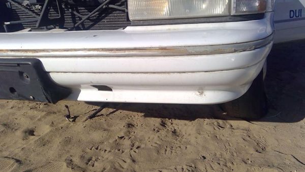 1991-1996 Chevy Caprice Front Bumper Cover Assembly Oem White — photo 12