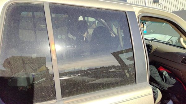 2002-2010 Ford Explorer Passenger Right Rear Side Window Door Glass Oem Back — photo 1