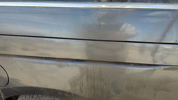 06 Honda Odyssey Driver Left Sliding Door Roller Moulding On Quarter Panel Blue — photo 3