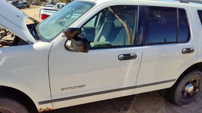 2005 Ford Explorer Front Door LH 4DR Yz Oxford White