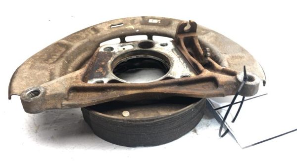 2017 Gmc Sierra 2500 Driver Left Rear Brake Caliper Bracket Brake Plate Oem — photo 1