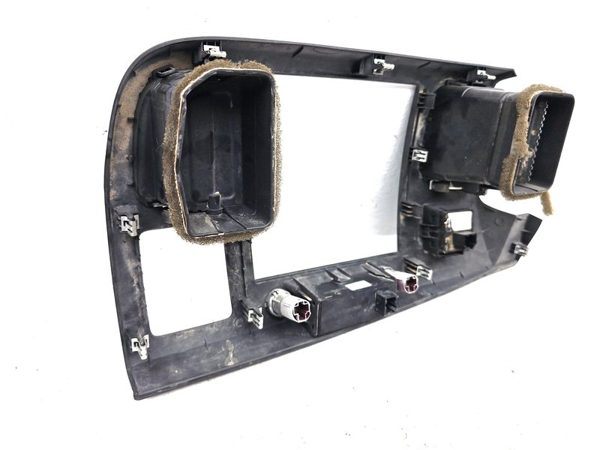 2008 Silverado 1500 Center Dash Radio Trim Bezel With Vents Oem 15092584 — photo 6
