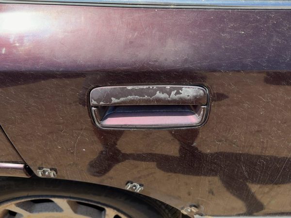 1994 Olds Eighty Eight Passenger Right Rear Outside Door Handle Oem Back Maroon — photo 2