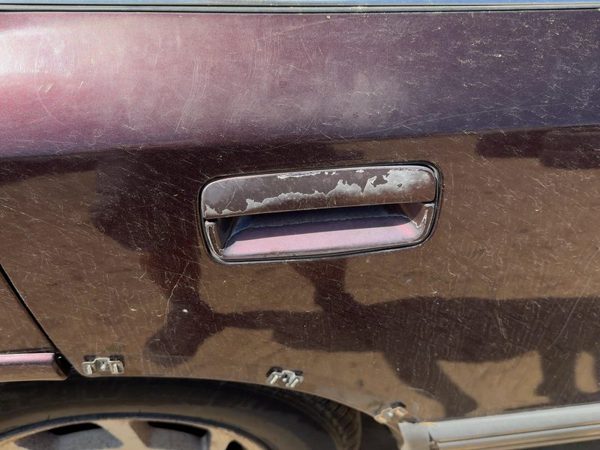 1994 Olds Eighty Eight Passenger Right Rear Outside Door Handle Oem Back Maroon — photo 3