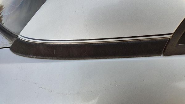 2000-2005 Mitsubishi Eclipse Passenger Right Rear Moulding On Quarter Panel Oem — photo 1