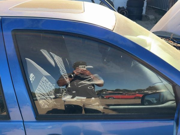1999-2011 Vw Jetta Passenger Right Front Side Window Door Glass Oem Sedan — photo 3