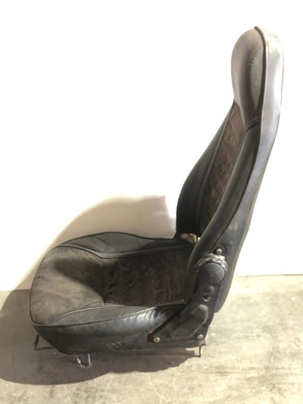 1971 Nissan Datsun 240Z Driver Left Front Seat — photo 7