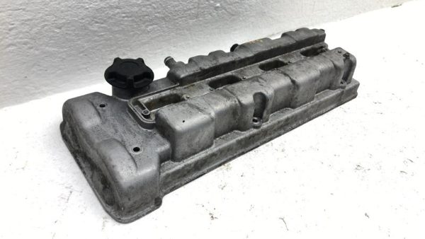 96-98 Suzuki Sidekick Valve Cover Oem 1.8L — photo 6