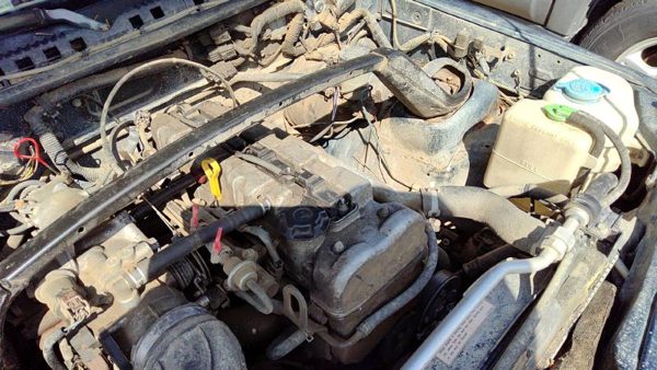 96-98 Suzuki Sidekick Valve Cover Oem 1.8L — photo 4